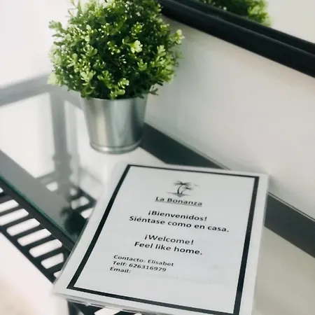 La Bonanza Apartment *